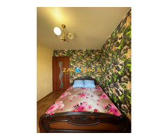 Арендуйте уютную квартиру на сутки в живописном городе Ганцев - 1