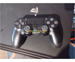 Продам Sony Playstation 4 PRO 1 Tb - 4
