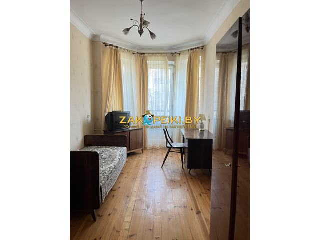 Продается 3-комнатная квартира по ул Жилуновича 30 - 1