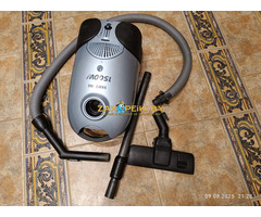 Пылесос Samsung VC6015V. Мощность 1500 вт.