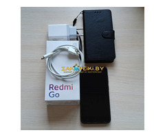 Смартфон Xiaomi Redmi Go + чехол, стекло, карта памяти