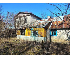 Продам 2-этажный дом на берегу озера Свирь в г.п. Свирь.