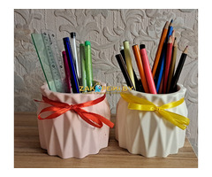 Ваза-кашпо, новая из гипса для интерьера