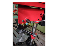 Закаточная машинка под №3 банку