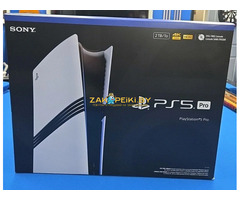 В продаже: Sony PlayStation 5 Pro (PS5 Pro) 2 ТБ + 2 контроллера