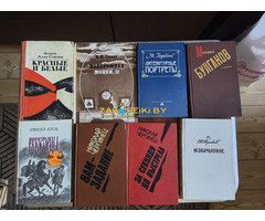 Книги разные 39 штук.